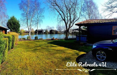 Elite Retreats 4U Lakeside Hot Tub Log Cabin with the fishing peg at Tattershall Lakes Park - Foto 4