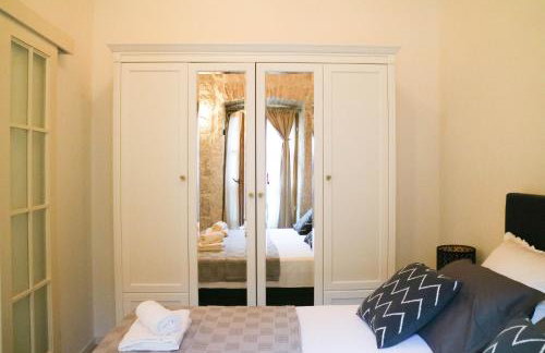 Sessa's Palace - Photo 24