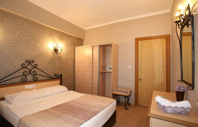 Hotel Bella Bravo - Photo 13