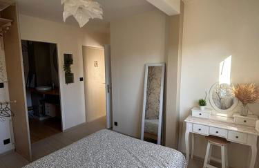 Appartement proche gare avec terrasse - Foto 13