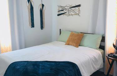 Cozy Home Away From Home - Foto 8