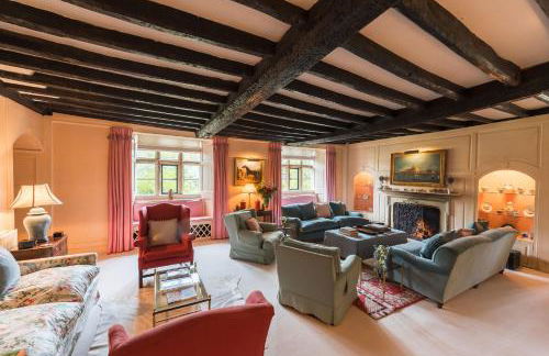 Ebrington Manor by Birch Stays - Photo 22