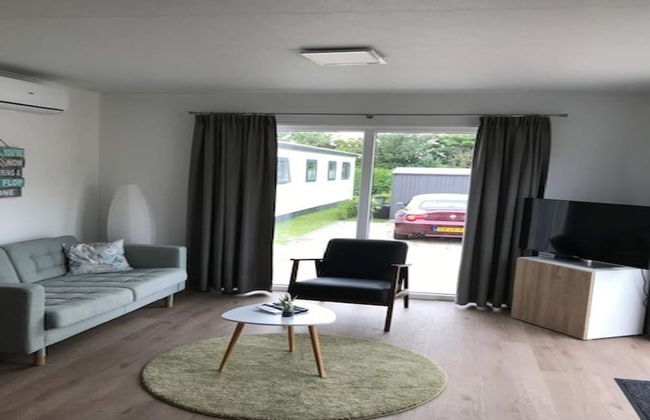 Comfortable Chalet With Microwave, on a Holiday Park 1 km. From the Beach - Photo 8