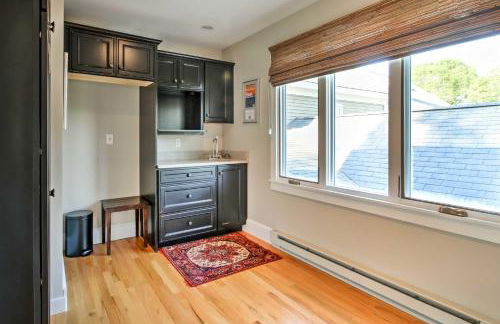 Large Kennebunk Home, Walk to Beach Less Than 2 Mi to Town - Foto 13