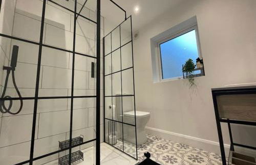 Edge Water Cottage-recently constructed - Foto 19