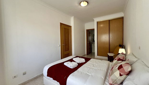 Quarteira Central Beach 1 by Homing - Foto 5, Habitación