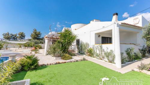 Villa Caliza in Cunit with Private Pool and large garden - air conditioning in bedroom - Photo 5, Garden