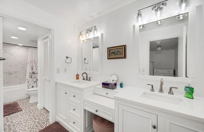 Magnificent Gulf View Condo 2 Bedroom Condo by RedAwning - Foto 16