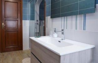 La casa di Azzurra Centro Città Appartamento fino a 4 posti letto e 2 bagni - Foto 19