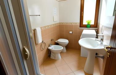 Paradise Villa - View, Pool & Parking, 200Mt Sea - Foto 12