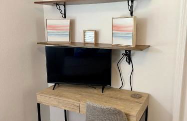 Indian Wells Resort Home with Private Saltwater Pool - Foto 30