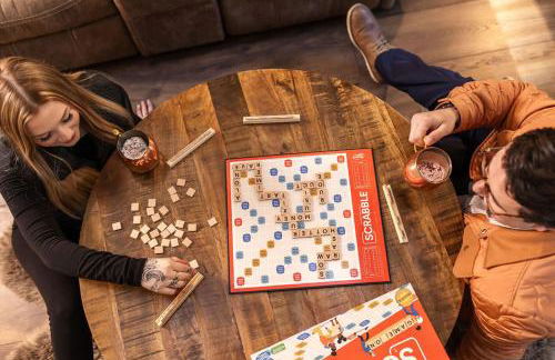 Lux Western Cabin Pool Table Ping Pong Vibes - Foto 8