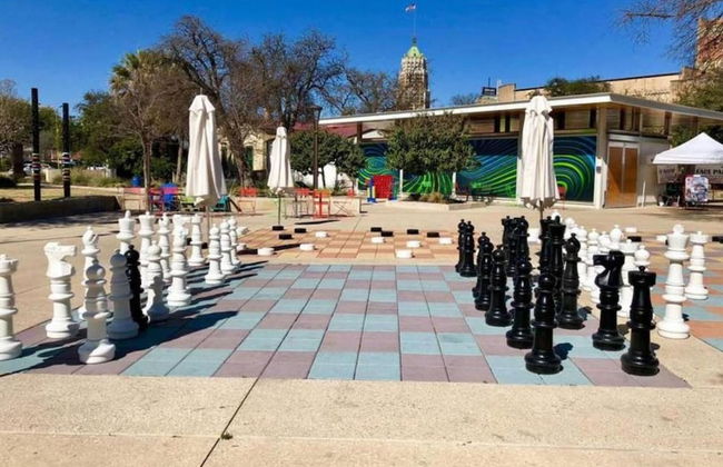 Gorgeous Family-friendly Home Near Downtown - Photo 27