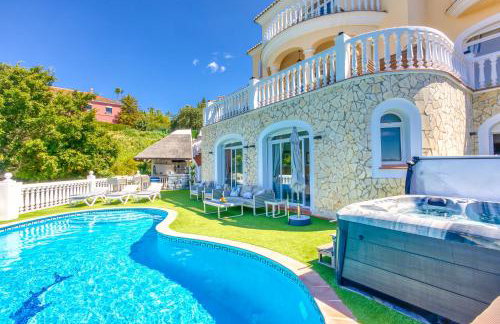 Casa Darcey - Photo 1