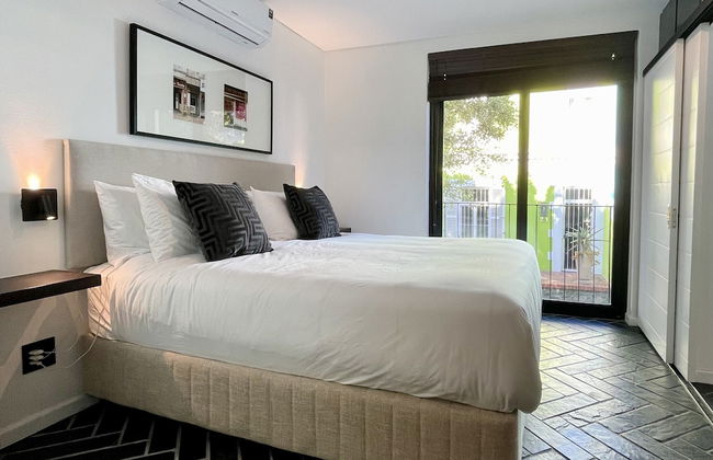 Purple House - Photo 31