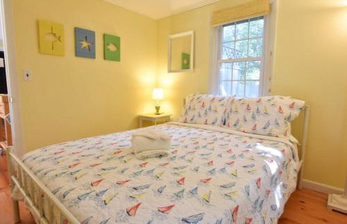 Cottage w Private Association Pool - Photo 13