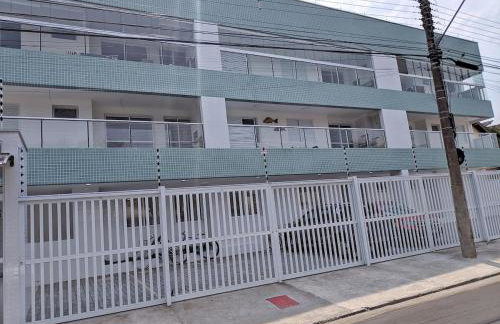 Apto completo com varanda gourmet a 50 mt da praia - Photo 29