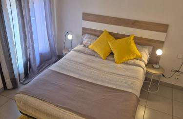 APT6 apartament amb ascensor al centre de Vic , ideal parelles APTGARBI - Foto 2