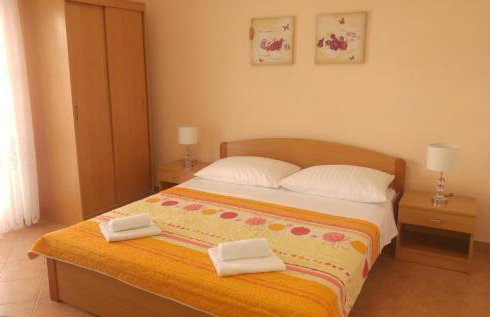 Apartments Tonći - Photo 9