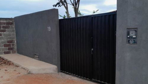 Casa Jardins Próximo Aeroporto-Zona Norte - Foto 2