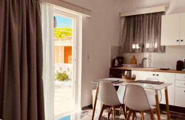 Alkisti's seaside apartments - Photo 3