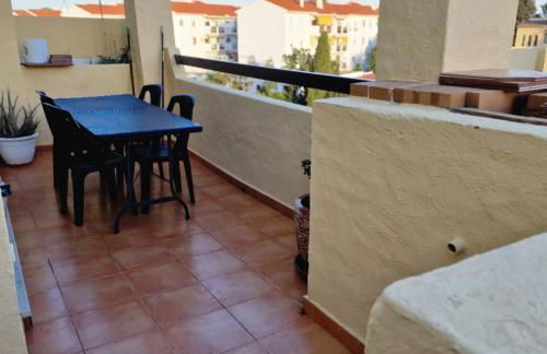 Piso muy cómodo en Estepona, Zona Selwo - Photo 14