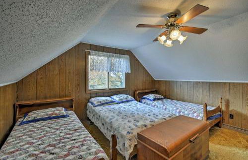 Walk to Green Lake and Beach Cozy Cabin with Deck - Foto 20