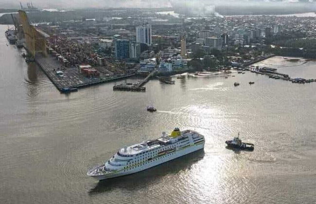 EDIFICIO REGATA INN - Photo 27