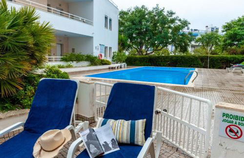 Apartamento 2 Bdr na vila Sta Luzia com vista piscina - Foto 16