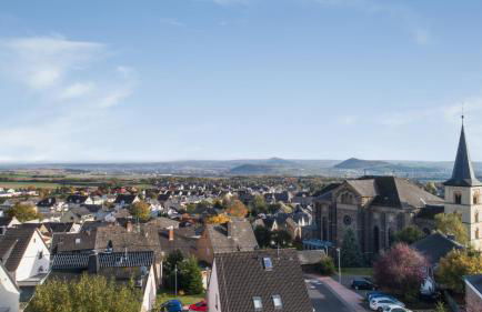 Ferienwohnungen Pellenzblick - Wohnen auf Zeit - - Foto 15