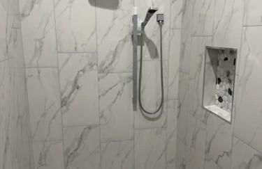 Beautiful New construction home - New Pool & Spa! - Foto 37