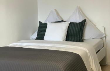 CASA DEL SOL - Neu ausgestattete Ferienunterkunft mit Parkplatz und E-Auto Ladestation - Foto 16