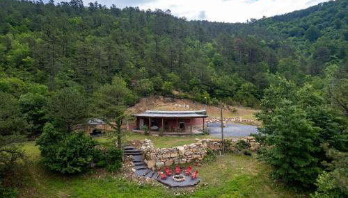 Secluded LUX Bunker Hot Tub, Views & Trails - Foto 3