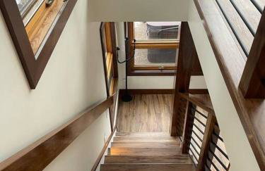 Modern Mountain Lake House - Foto 22