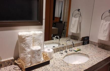 Apart Praia de Icaraí Vista Lateral para o Cristo - Foto 18