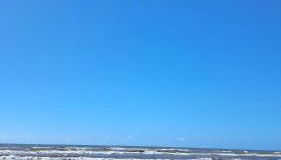 Confortável apartamento na praia - Foto 2