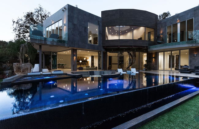 Chantilly Estate - Photo 22