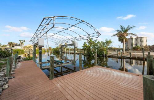 Bonita Beach Waterfront Paradise - Photo 59