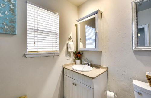 Waterfront Home with Dock in South Grand Lake! - Foto 17