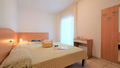 Ficus 2 Pineto Vacanza - Foto 5