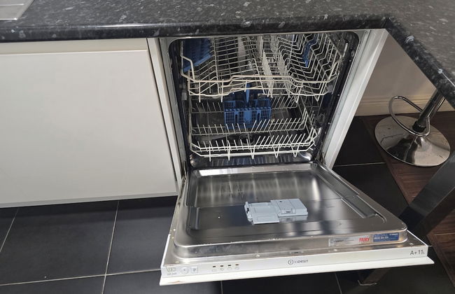 Free Private Transport From Any Dublin Port - Photo 20