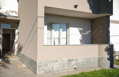 10 min from the Airport-Wifi-Free Parking - Foto 49