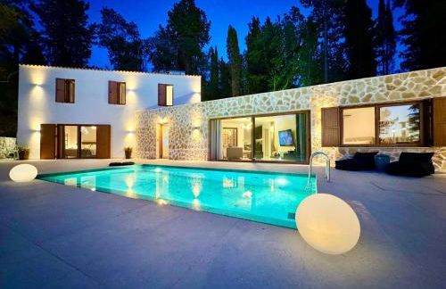 Domenico Morani Luxury Villa Concept with private pool by DadoVillas - Foto 49