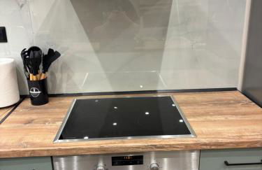 The Cozy Residence - Photo 11