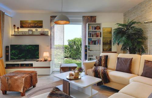 Villa in Novigrad with Pool near Beach - Foto 5