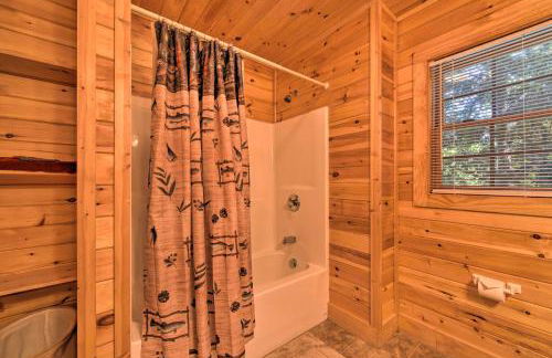 A Bit of Heaven Cabin Less Than 13 Miles from Boone! - Foto 17