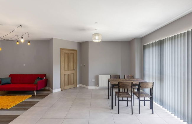Impeccable 1-bed Apartment in Ebbw Vale, Wales - Foto 8