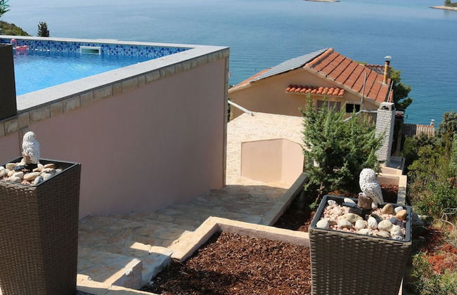 Spacious Robinson House Iris With Pool - Foto 49