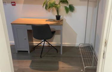 2 bedrooms apartment next to Arndale Shopping - Foto 11