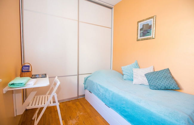 Apartment 3 Beaches With Free Parking - Photo 4